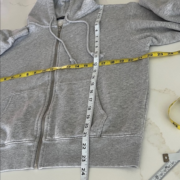 Brandy Melville similar to CHRISTY HOODIE Light Gray Zip-Up Hoodie - Picture 9 of 10